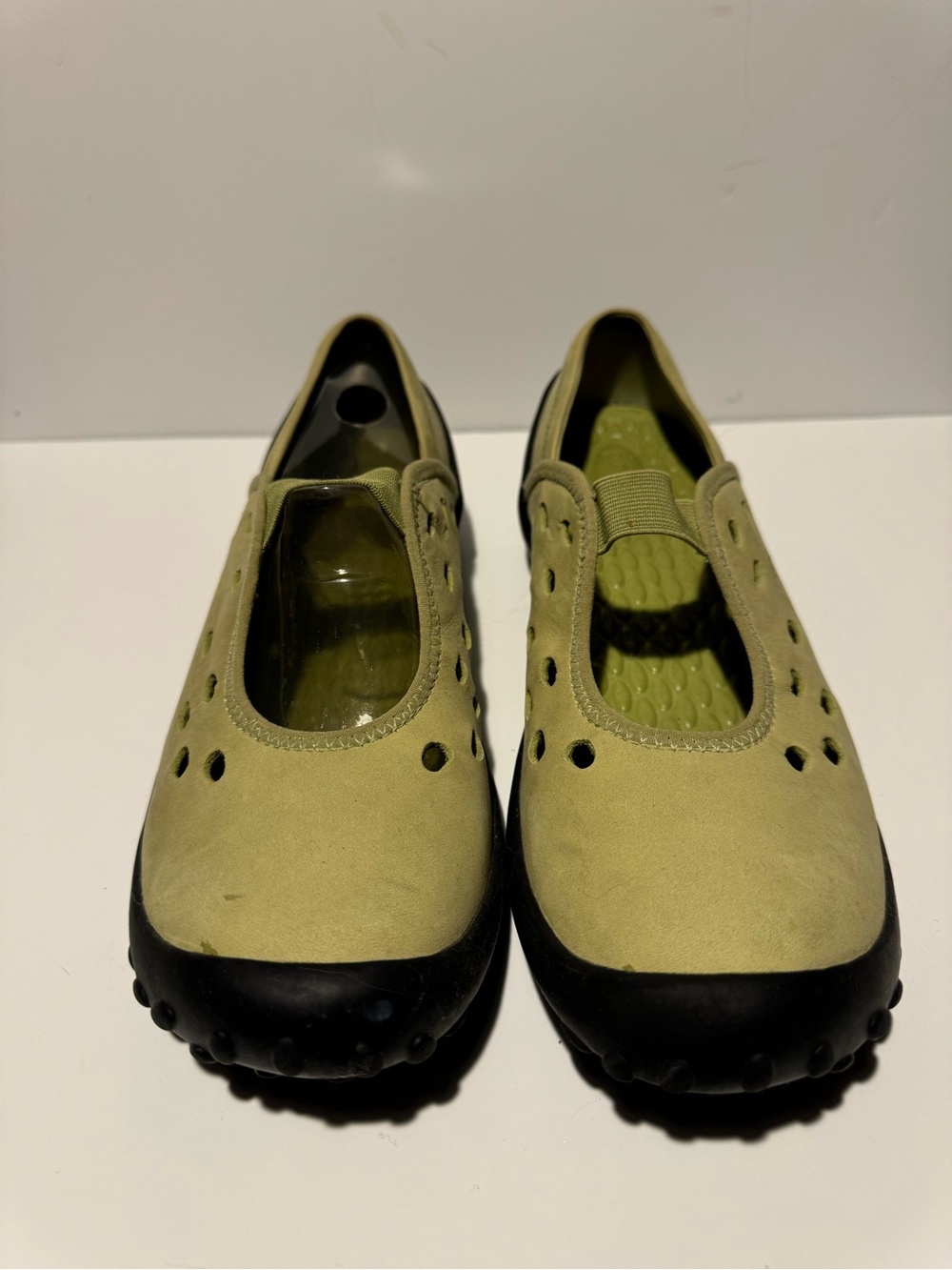 Clark’s Privo - Clark’s England - Pear Crush Size 9 1/2 M